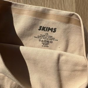 Mid waist thong skims shapewear